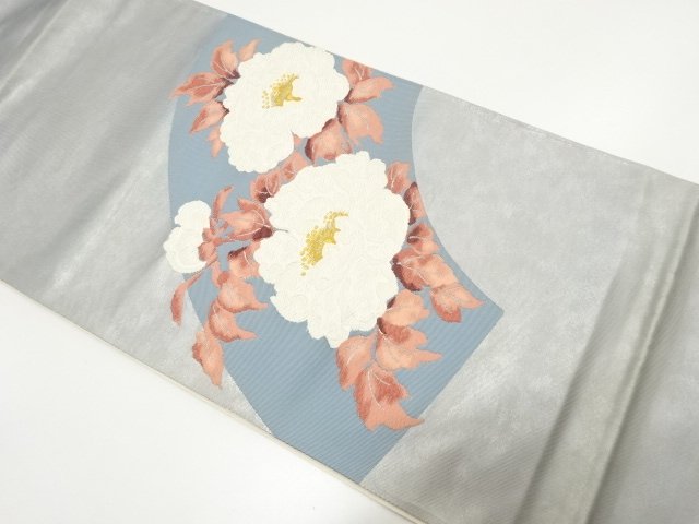 地紙に牡丹模様織り出し　袋帯